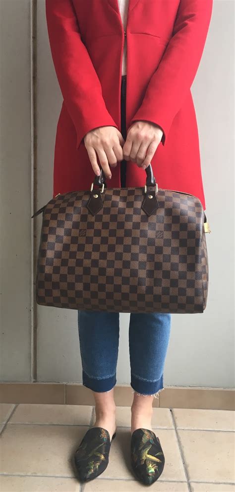 lv speedy 35 vs 30|speedy louis vuitton 35.